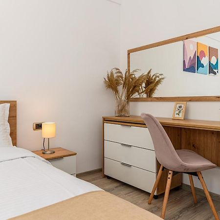 Isaran 2D4E Apartment 브라쇼브 외부 사진
