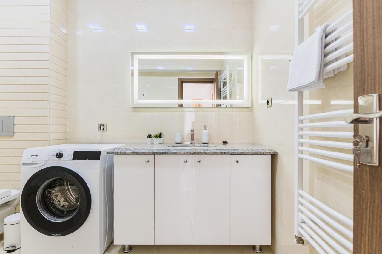 Isaran 2D4E Apartment 브라쇼브 외부 사진
